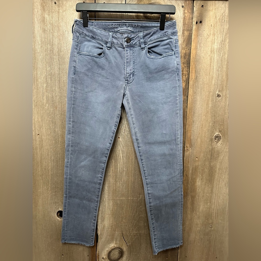 2015 American Eagle Super Super Stretch Low Rise Jegging Crop Blue Gray Size 6